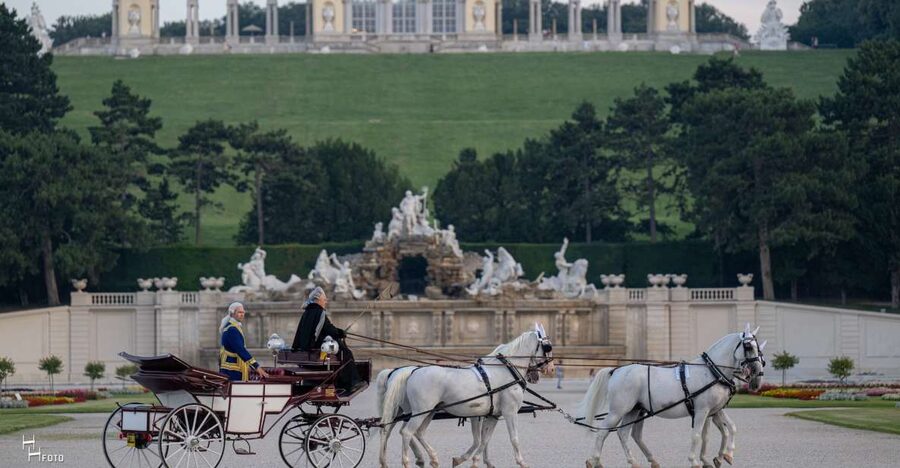 Vienna: Carriage Ride Through Schönbrunn Palace Gardens - FAQ