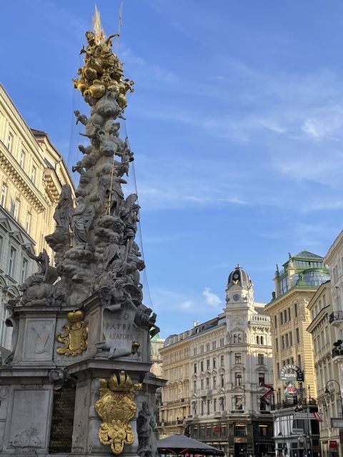 Vienna: City Center Guided Walking Tour - Spanish Riding School: Lipizzaner tradition, up close