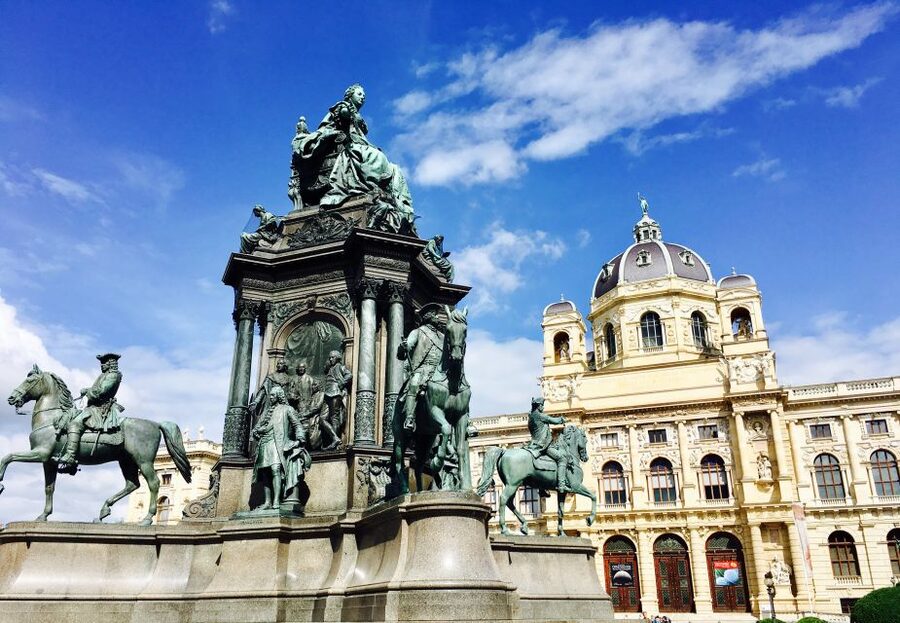 Vienna: City Center Guided Walking Tour - Hotel Sacher and Vienna’s sweet side: coffeehouses with a story