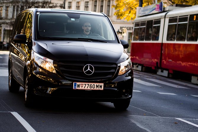 Vienna City Highlights Private Tour - How the Vienna City Highlights tour runs, from pickup to finish