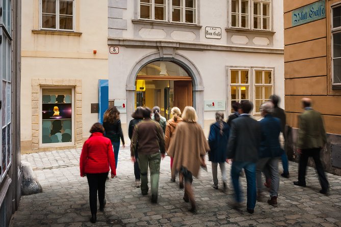Vienna: City of Music Private Walking Tour - The Wiener Staatsoper area, Vienna’s present-day musical power