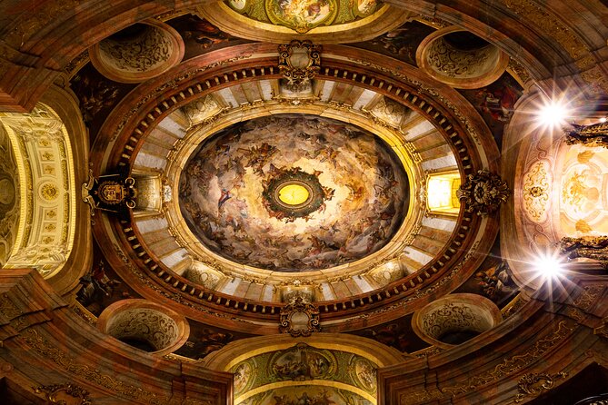 Vienna Classical Concert at St. Peter’s Church - Dress code: smart-casual is the rule, warm clothes are the survival tactic