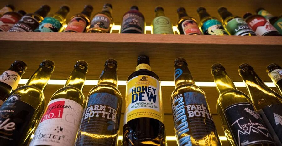 Vienna: Craft Beer Tasting Experience with Local Snacks - Key Things You’ll Notice on This Vienna Beer Tasting
