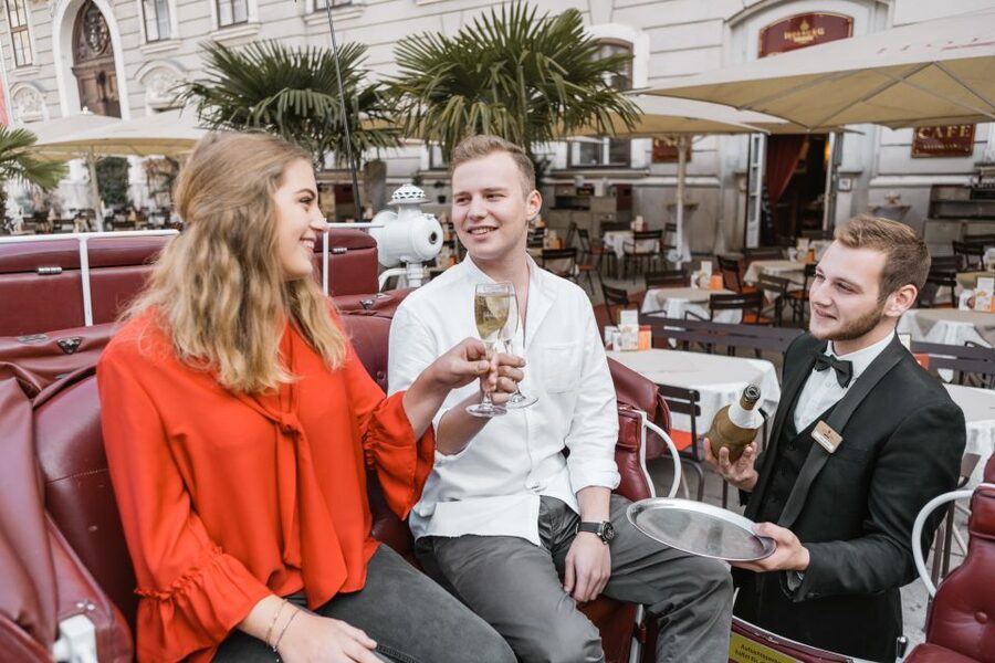 Vienna: Culinary Horse-Drawn Carriage Experience - FAQ