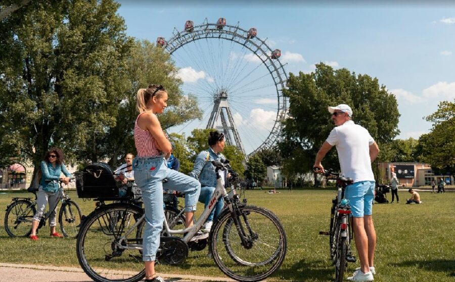 Vienna: Customizable Private Bike Tour - Optional themes you can request (and what each might feel like)