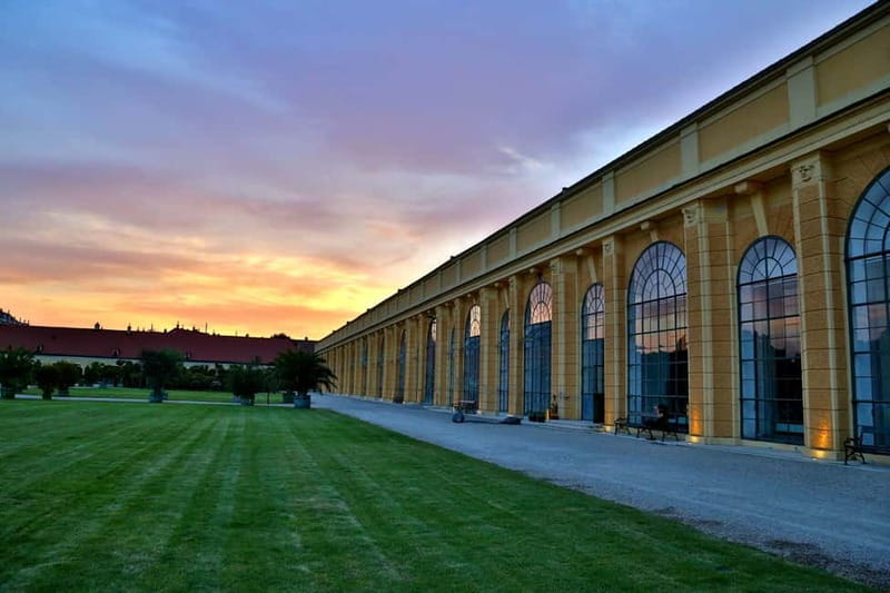 Vienna: Dinner & Concert at Schönbrunn Palace - What kind of traveler should book this evening