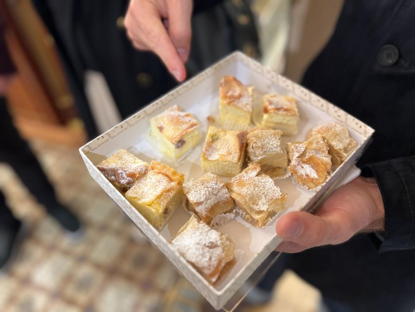 Vienna Food Experience: Private Tour - Wine, then coffee and cake for the Viennese finish