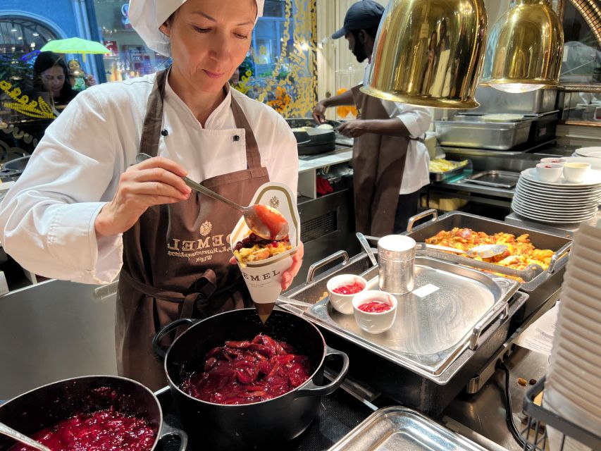 Vienna Food Experience: Private Tour - Ham bun, sparkling apple juice, then bakery dessert