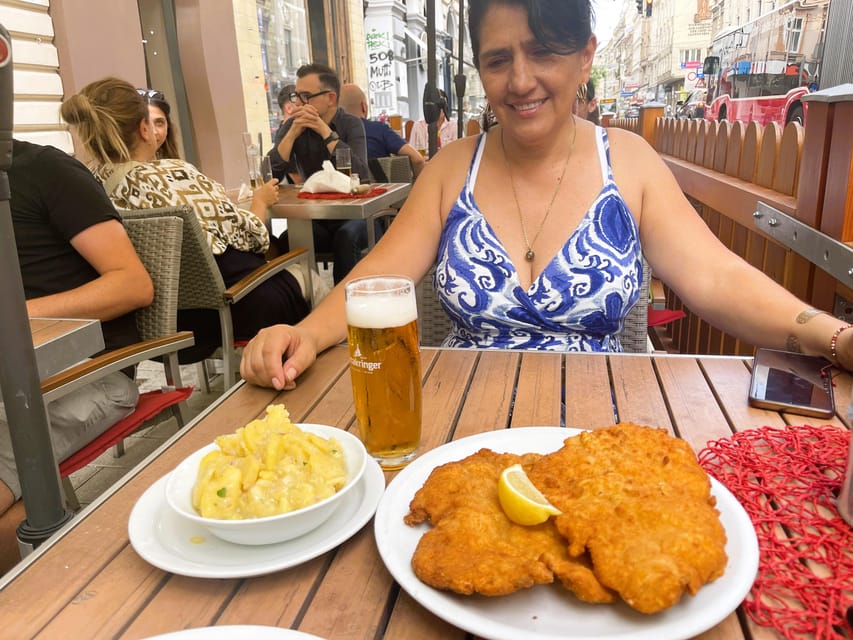 Vienna: Food tasting tour of Hidden Gems (Small Groups) - Stop 4, another wine and food stop that ends with apple strudel