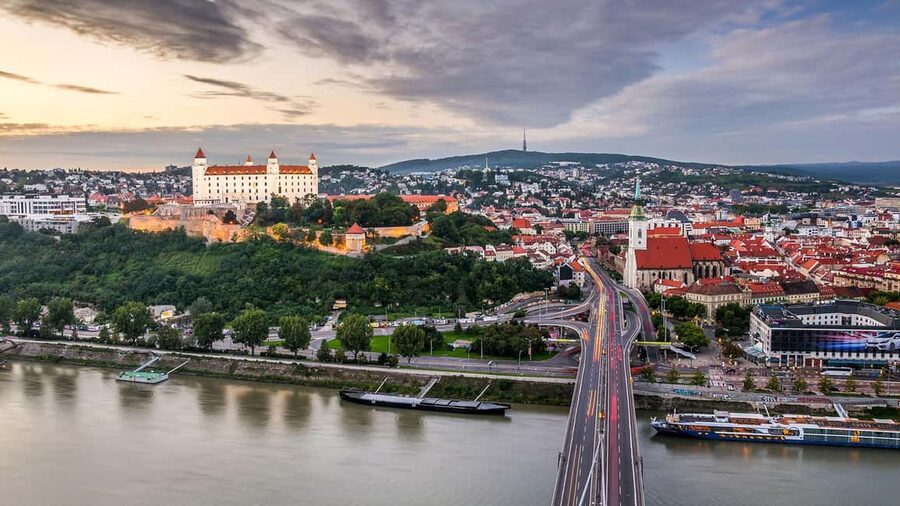 Vienna: Guided Bratislava & Devín Castle Tour via Hainburg - Starting in Vienna, then following the Danube toward Hainburg