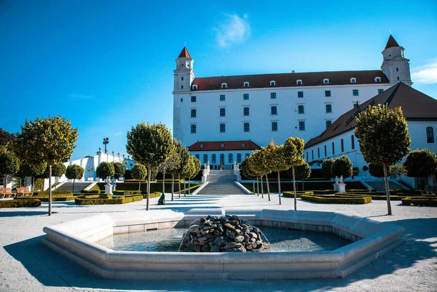 Vienna: Guided Bratislava & Devín Castle Tour via Hainburg - Should you book this tour?