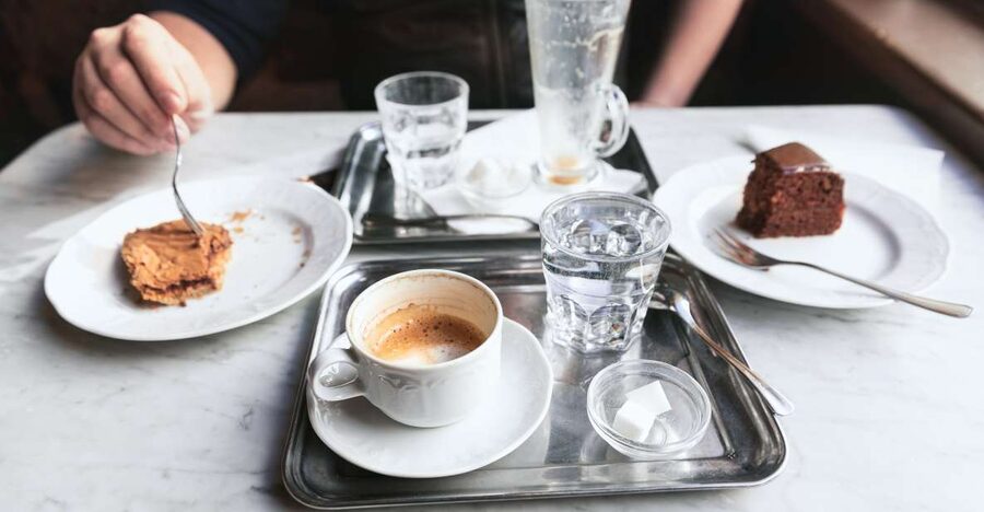 Vienna: Guided Brunch Tour - The butcher snack stop, bone-in ham with horseradish