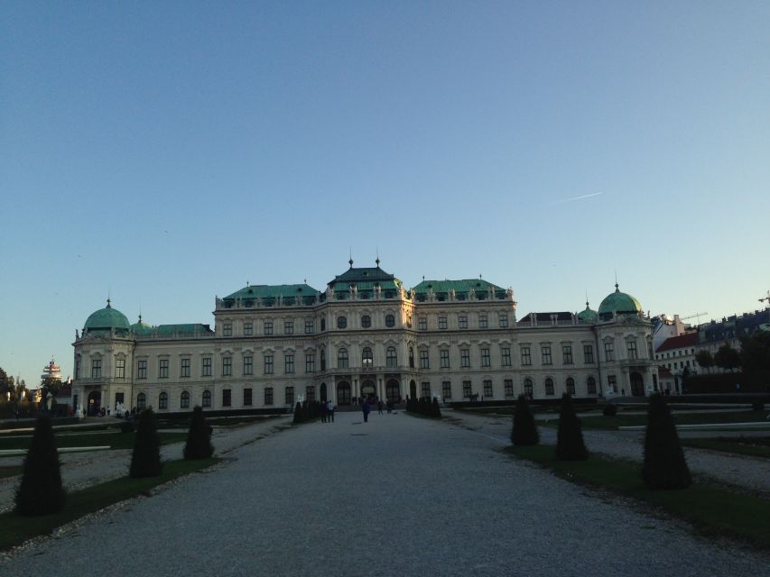 Vienna: Guided E-Bike Tour - Small-group pace, English and German guiding, and what you should expect