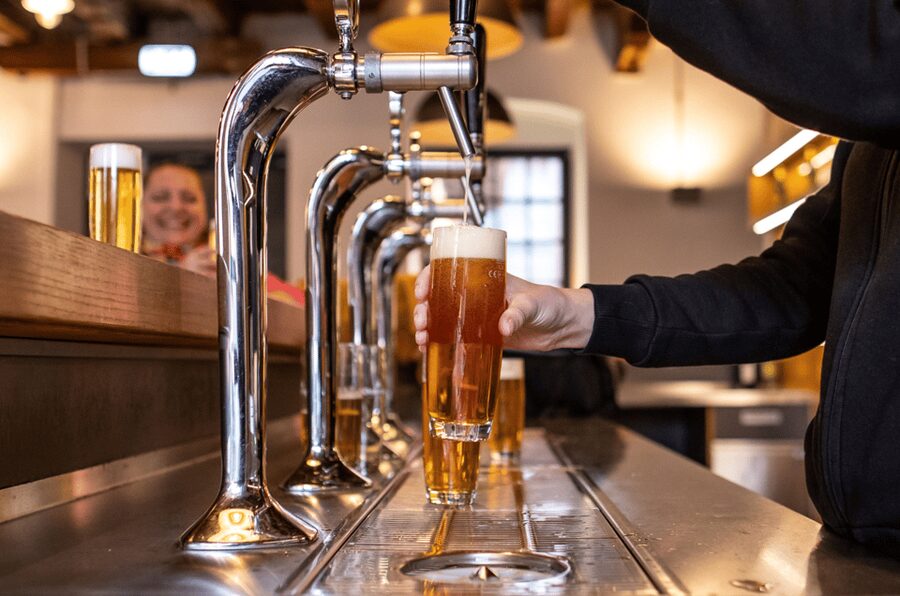 Vienna: Guided tour of the Ottakringer brewery - Where to meet at Feßtgasse and Ottakringer Straße