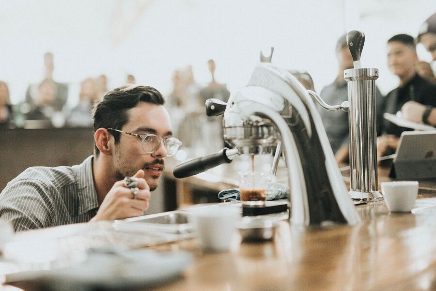 Vienna: Guided Viennese Coffee-House Tour - The walk between cafés, pacing, and the weather plan