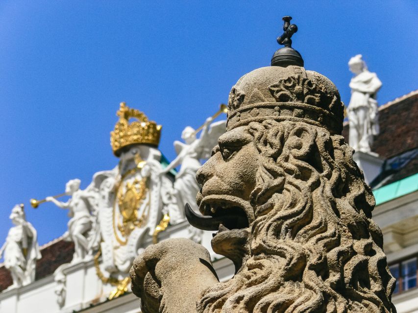 Vienna: Guided Walking Tour of City Center Highlights - Spanish Riding School and Lipizzaner Training: What You Can See From Outside