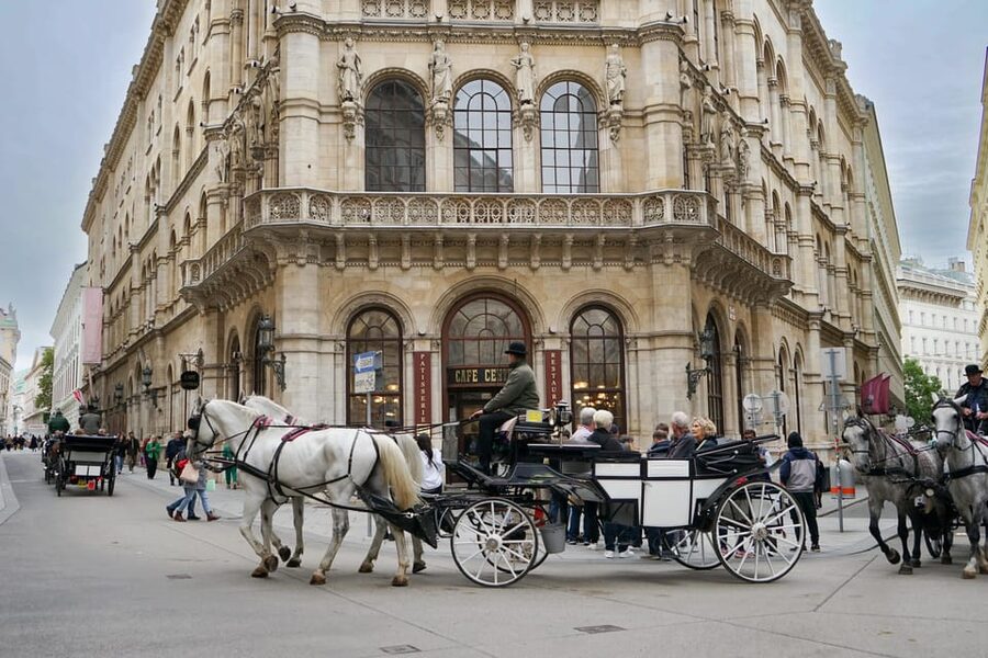 Vienna: Guided Walking Tour of City Highlights & Hidden Gems - Heldenplatz and the Spanish Riding School traditions