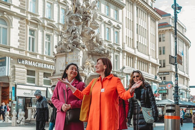 Vienna: Guided Walking Tour of City Highlights in a Small Group - Burgtor and Heldenplatz: Napoleon’s impact, plus the view to the palace