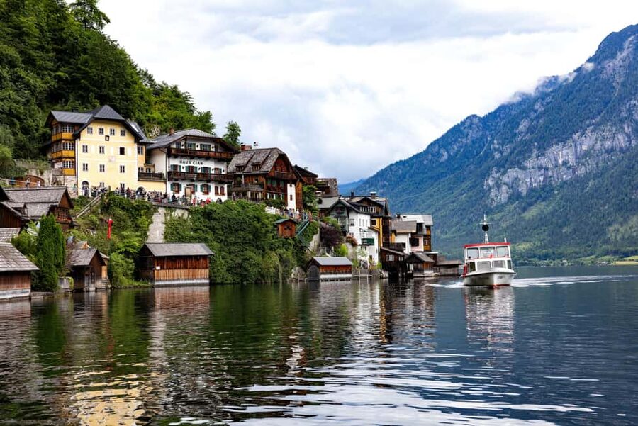 Vienna: Hallstatt Guided Tour with Hotel Pickup & Drop-off - From Vienna to Hallstatt: what 10 to 12 hours really feels like