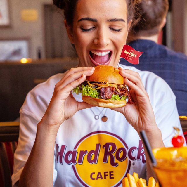 Vienna: Hard Rock Cafe with Set Menu for Lunch or Dinner - Key things to know