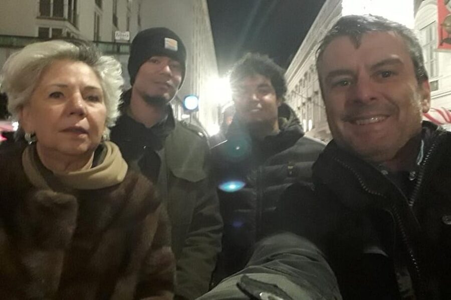 Vienna: Highlights Walking Tour with a Local Guide - Meeting at Babenbergerstraße 9, then getting your bearings