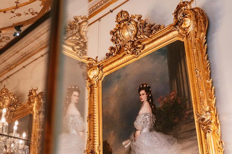 Vienna: Hofburg and Empress Sisi Museum Guided Tour - Key highlights I’d plan around