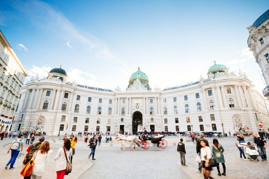 Vienna: Hop-On Hop-Off Sightseeing Bus Tour in 19 Languages - Price and what you really get for the $41-per-person feel