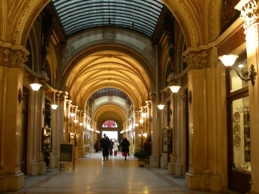 Vienna: Imperial History Guided Walking Tour - The building stories are Baroque, but the meaning is political