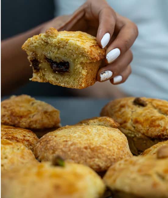 Vienna: Italian-Austrian Pastry Class – Pasticciotto & Drink - First Sip, Then Flour: the cozy home start in Vienna