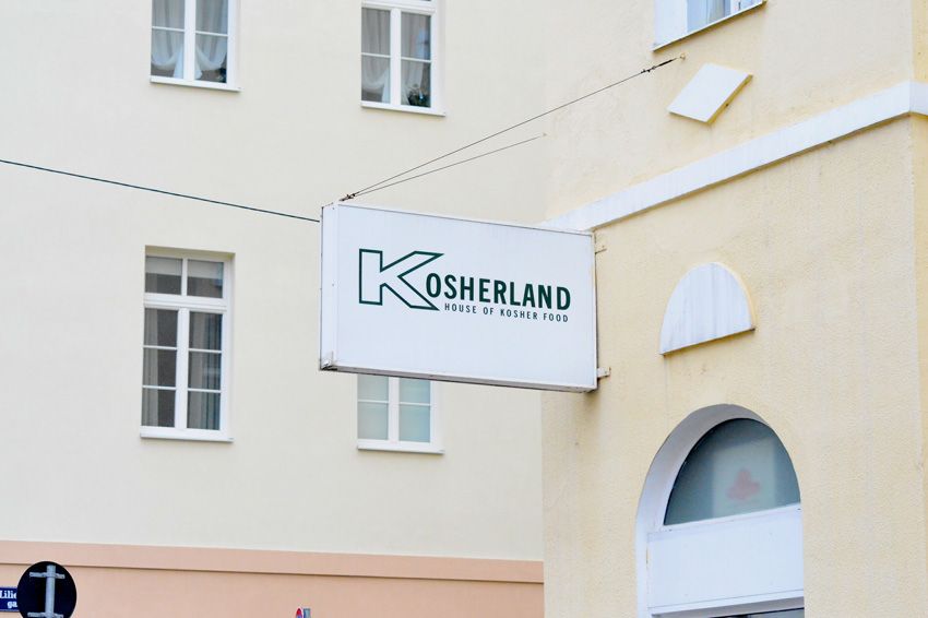 Vienna: Jewish Life in Leopoldstadt 2-Hour Walking Tour - Key things I’d clock before you go