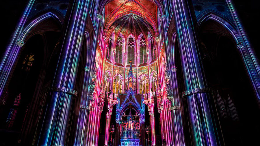 Vienna: Light of Creation Votive Church Immersive Light Show - Seating tips: where to sit for the best view
