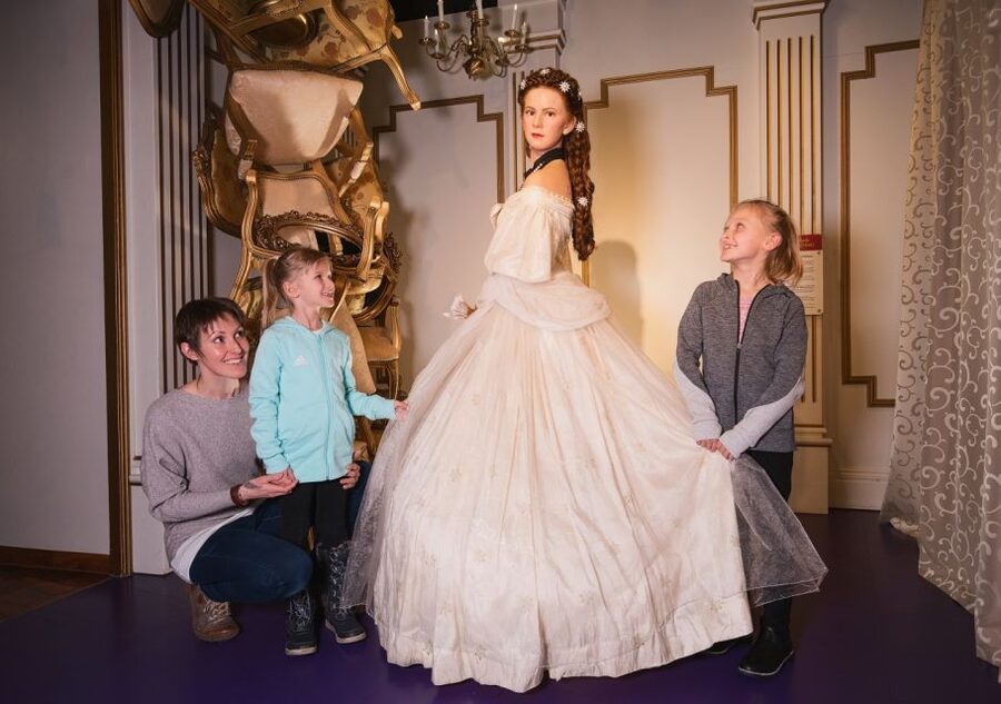 Vienna: Madame Tussauds Admission Ticket - The Sisi Uncovered Experience: Why Vienna Fans Will Enjoy This Most