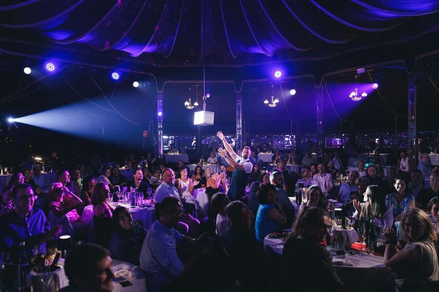 Vienna: Mirage Magic Dinner Show - Christoph Kulmer and Ben Spade: the magic tone you should expect