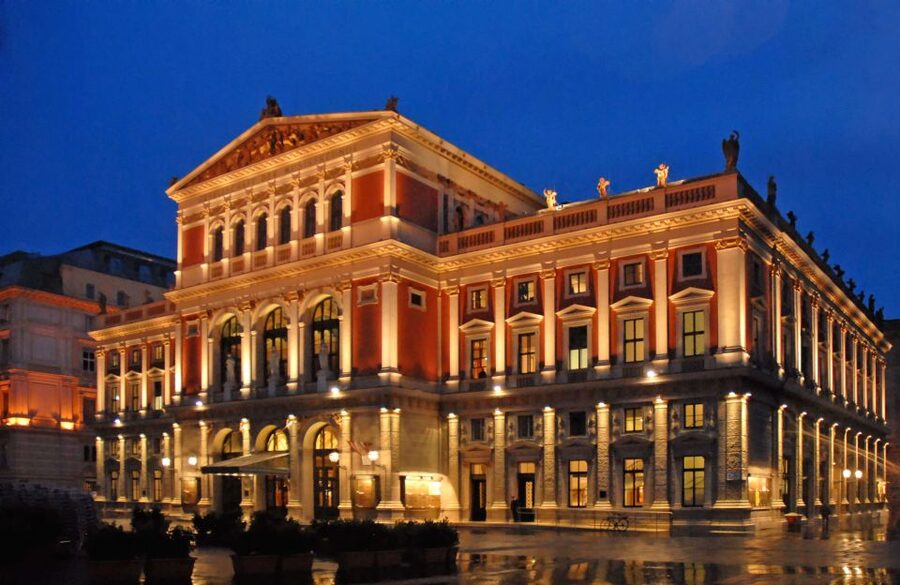 Vienna: Mozart Concert in the Brahms-Saal - Baroque Costumes and Wigs, Fun With a Purpose