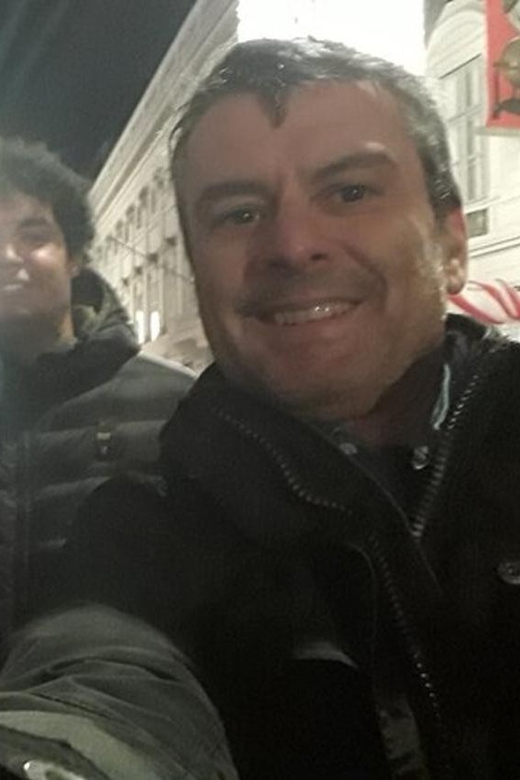 Vienna: Old Town Walking Tour with a Local Guide - Group tour vs private option, when customization is worth it