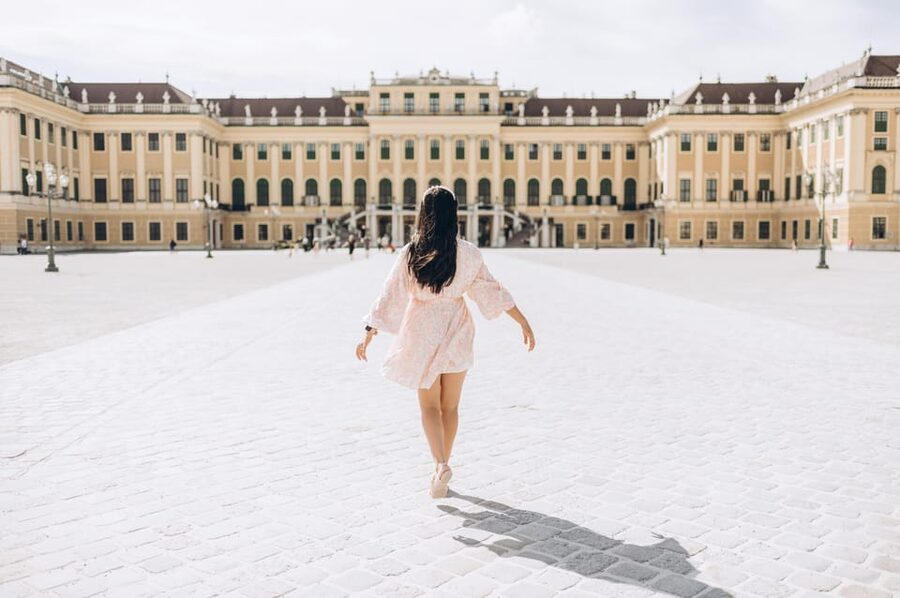 Vienna: Private Schönbrunn Gardens Photoshoot - What’s Not Included (So You Can Avoid Surprise Costs)