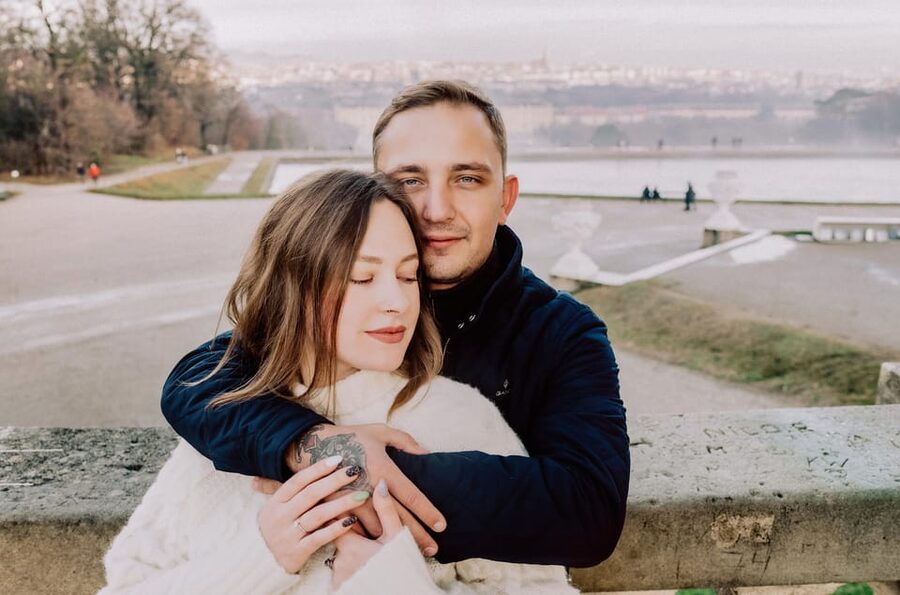 Vienna: Private Schönbrunn Gardens Photoshoot - Practical Tips for Getting Your Best Photos in Schönbrunn Gardens