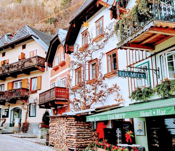 Vienna: Private tour from Vienna to Hallstatt and Salzburg - Return to Vienna: the 3.5-hour ride home
