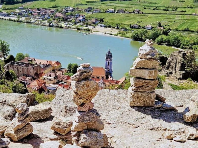 Vienna: Private Wachau tour to Dürnstein and Melk - Wine tasting stops and Wachau food you can plan around