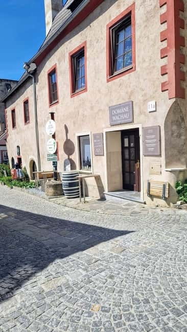 Vienna: Private Wachau tour to Dürnstein and Melk - Should you book this Vienna to Dürnstein and Melk tour?