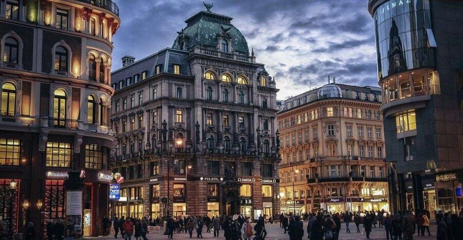 Vienna: Private Walking Tour - Price and value: when $530 per group makes sense