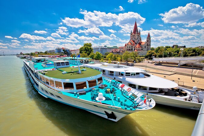 Vienna River Cruise, Walking Tour with St. Stephan Cathedral - Rathaus and the Old Town walk: neo-Gothic grandeur, quick context