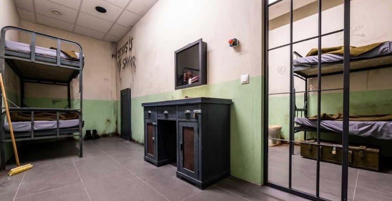 Vienna: Scavenger Escape Rooms Prison Break - Your role in the story: sentenced, scheming, and racing the director