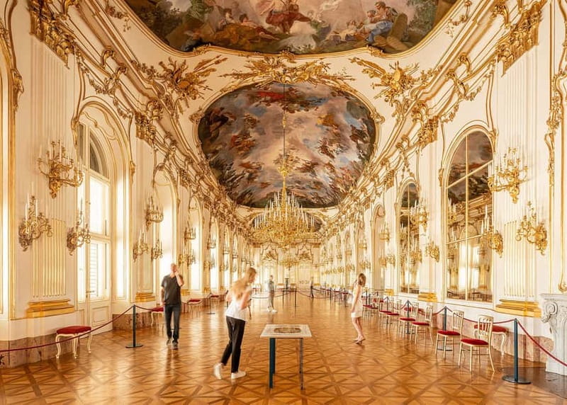 Vienna: Schönbrunn Palace and Gardens Tour - Entering the palace, what highlights actually mean in practice