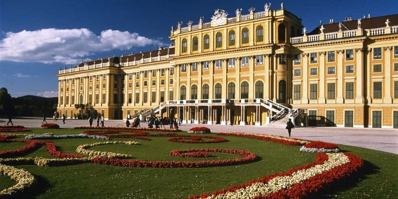 Vienna: Schönbrunn Palace and Gardens Tour - The gardens, where Schönbrunn turns from grand to usable