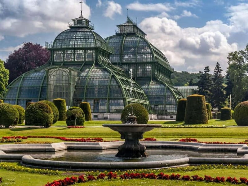 Vienna: Schönbrunn Palace and Gardens Tour - Meeting point and what to do when you arrive