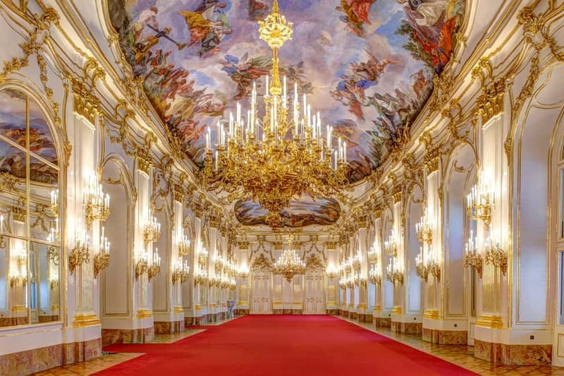 Vienna: Schönbrunn Palace Evening Tour, Dinner and Concert - Self-Guided Schönbrunn at Night: How the Audio Tour Works