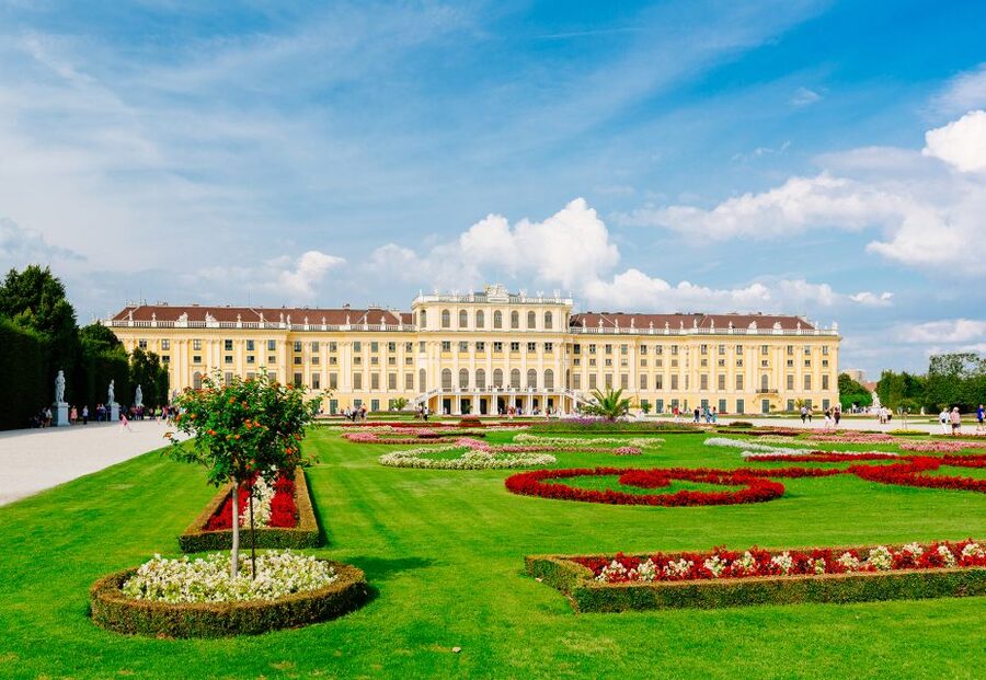 Vienna: Schönbrunn Palace & Garden Skip-the-Line Guided Tour - Key points before you go