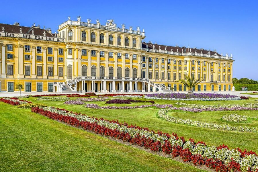 Vienna: Schönbrunn Palace & Gardens Skip-the-Line Tour - The Great Gallery and Hall of Ceremonies: the palace’s big, unforgettable moments