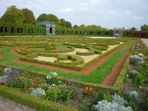 Vienna: Schönbrunn Palace Tour at 7 PM & Classical Concert - Key Points to Know Before You Go